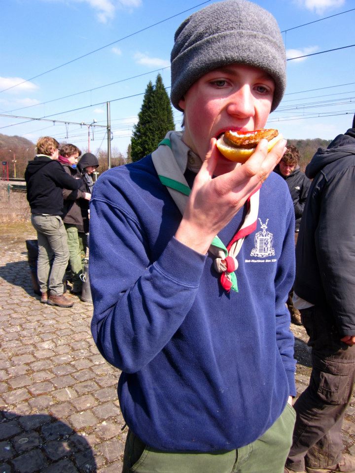 Sint-Martinus den XIIde - Paasdropping 2013